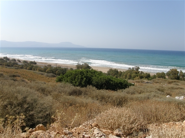 Large plot of Crete coastal land for sale and investment 