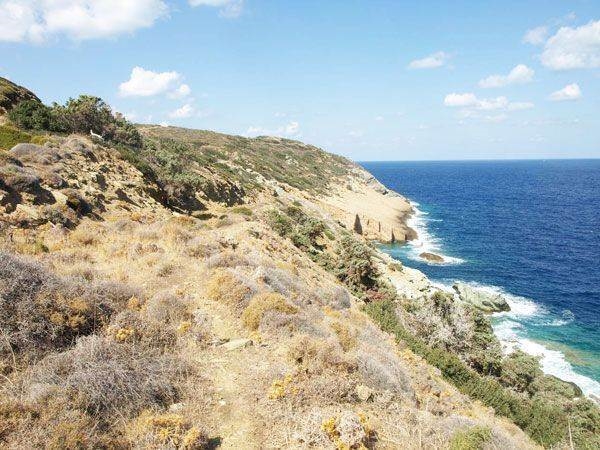 A unique seafront land plot  for sale in Heraklion 