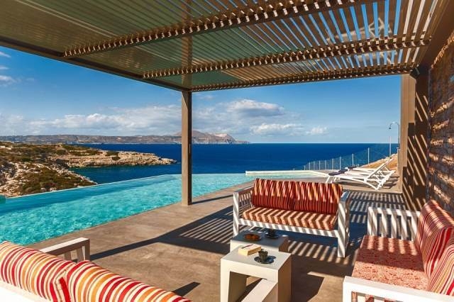 Luxury Villa for rent close to Chania 