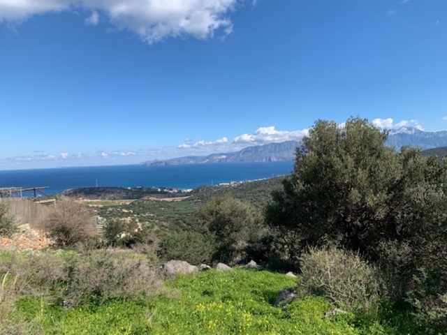 Plot with sea views in Mardati of Aghios Nikolaos 