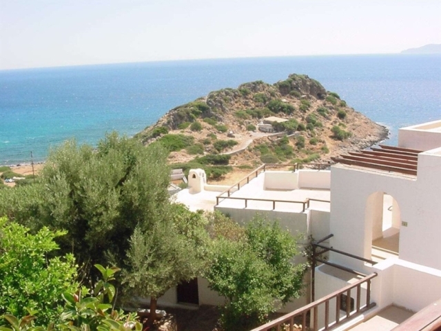 Crete apartment complex close to the beach for sale 