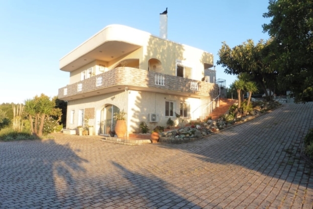 Beautiful villa for sale in Vamos, Chania 