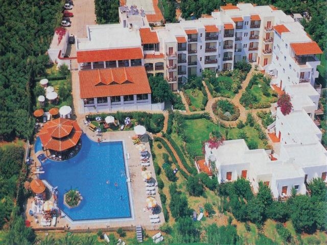 Hotel for sale in Aghios Nikolaos 