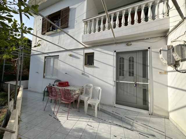 Ground floor apartment of 150m2 is available for sale close to Agios Nikolaos 