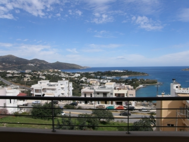 Spacious 3 bedroom Crete house plus 3 apartments for sale in Aghios Nikolaos 