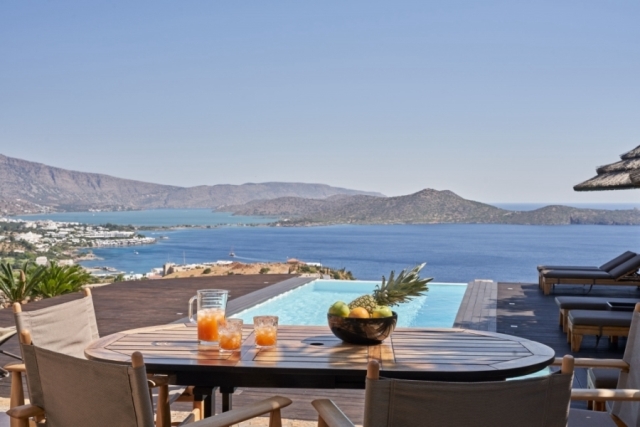 3 bed Crete villa with pool and glorious view 