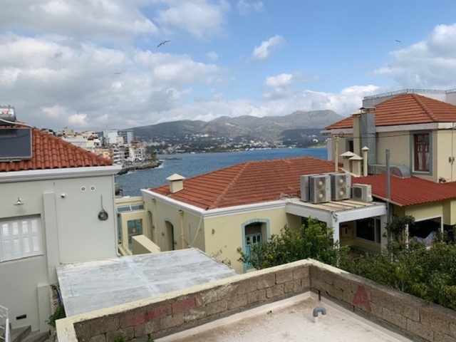 Old stone house  for sale in the town of Aghios Nikolaos 