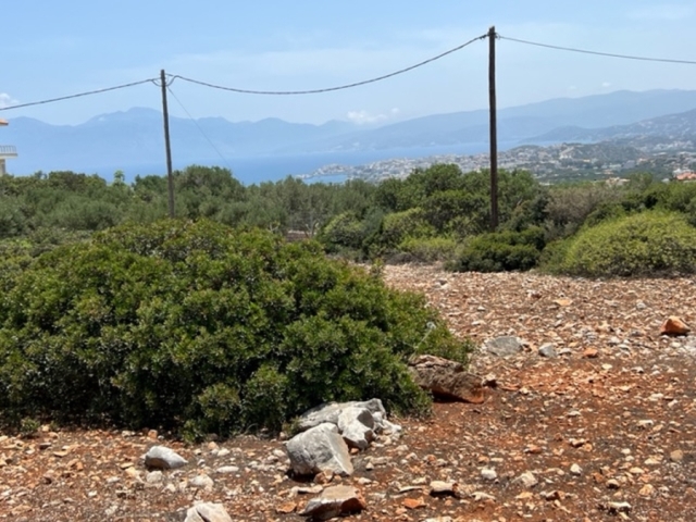A nice land plot for sale in a settlement of Aghios Nikolaos 