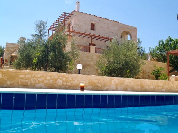 Four bedroom Crete villa for sale 