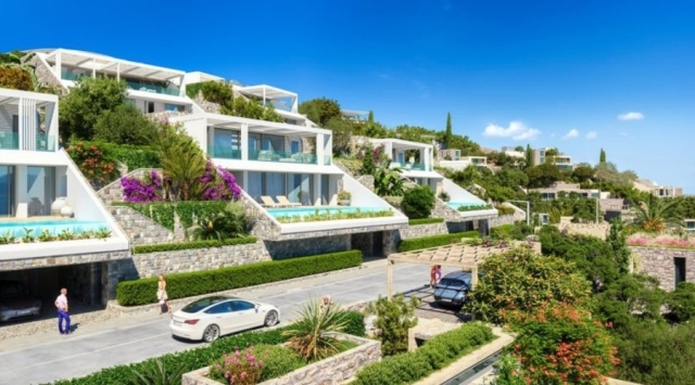 Luxury villa in a newbuilt complex with panoramic sea view for sale 