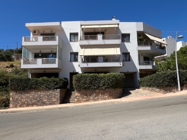 Secondf floor apartment of 180m2 for sale in Aghios Nikolaos 