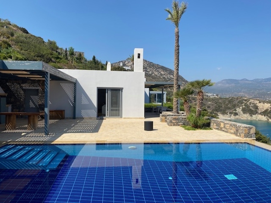 Three bedroom seafront furished villa for sale in Eastern Crete 