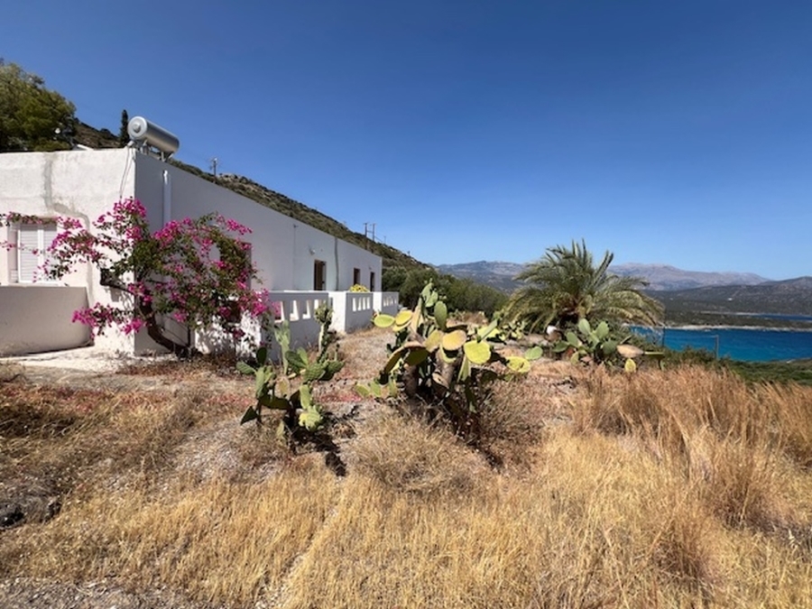 Detached house on one level  for sale with panoramic view 