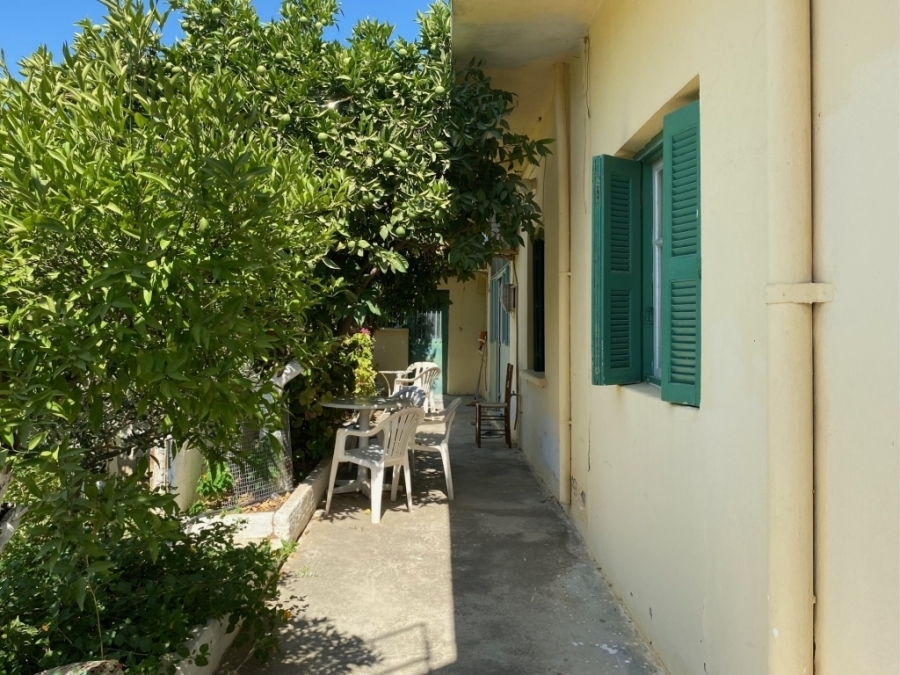 Old house with garden for sale in Limnes - Lassithiou  
