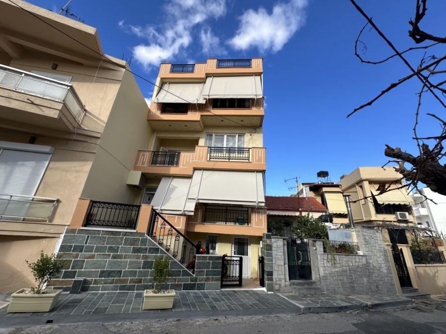 Διαμέρισμα Β ορόφου προς πώληση στην Νεάπολη - Λασιθίου 