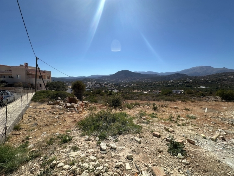 Plot of 250m2 for sale within the town of Aghios Nikolaos  