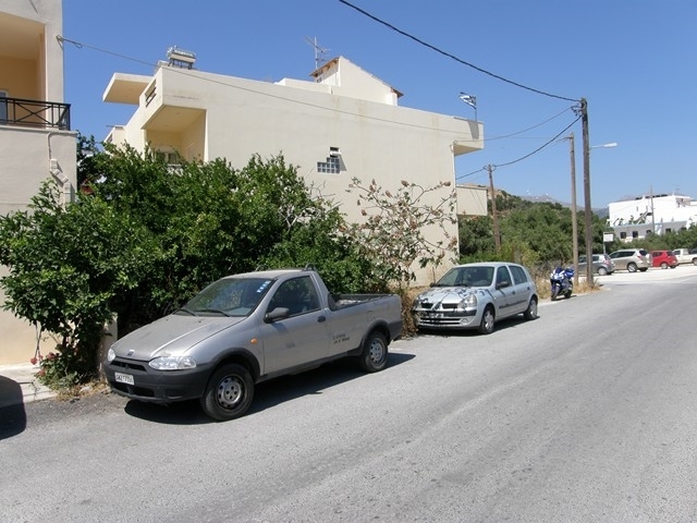 Land plot of 122m2 for sale in Aghios Nikolaos 