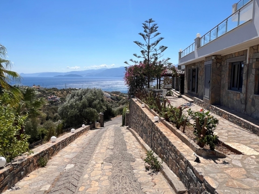 Outstanding Luxury Villa with Spectacular Sea Views for sale in Aghios Nikolaos 
