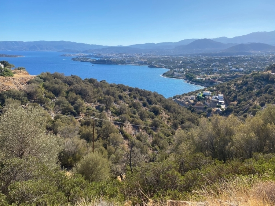 Land plot for sale with panoramic view to Mirabello Bay 