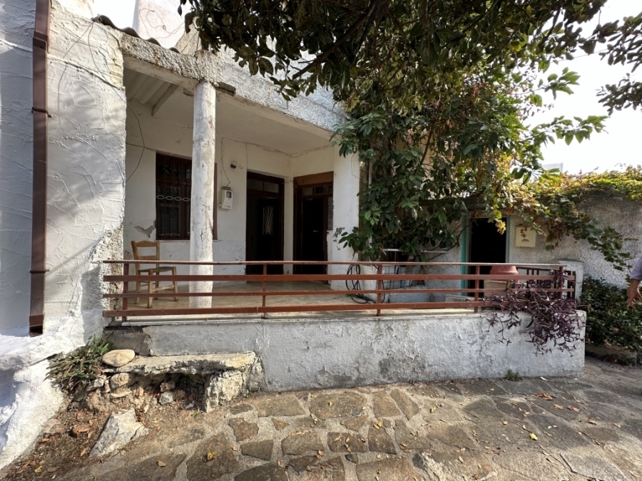 Old stone house for renovation is for sale in Vrahasi  Lassithi 