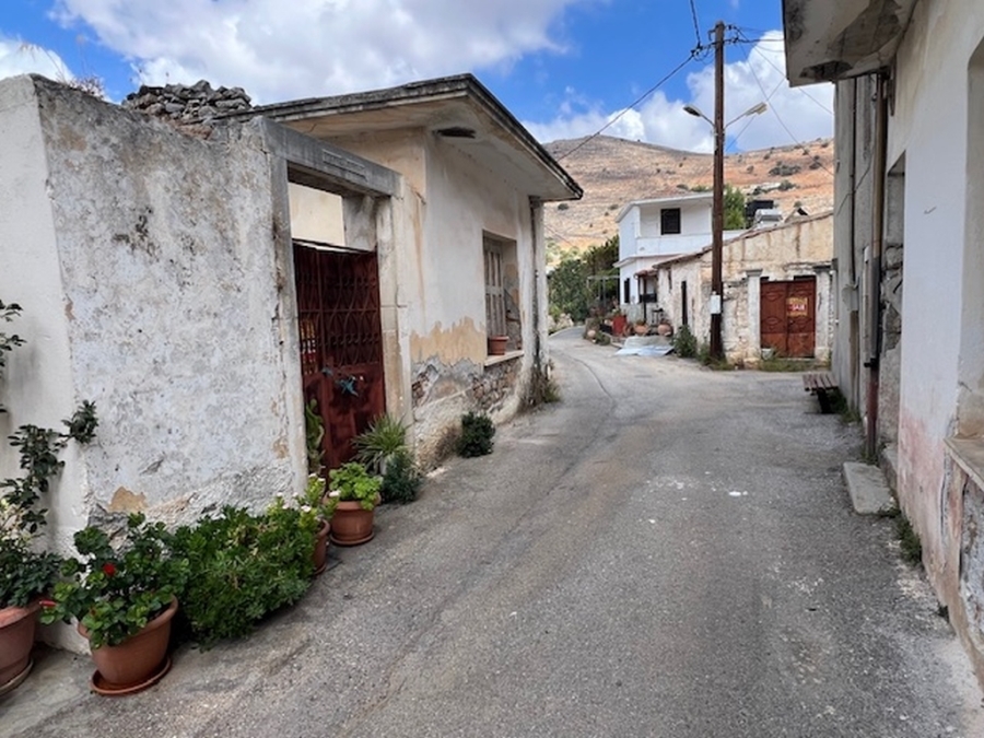 An old stone  for sale in Fourni - Lassithi 