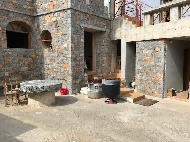 Traditional stone house for rent in the area of Latsida in Neapoli 