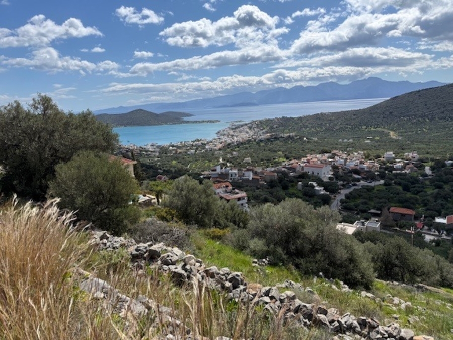 Plot with panoramic sea view to Elounda Bay for sale 