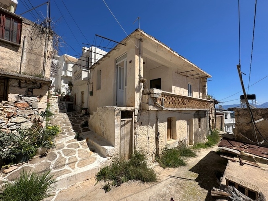 Traditional two-storey house for sale in Kritsa 