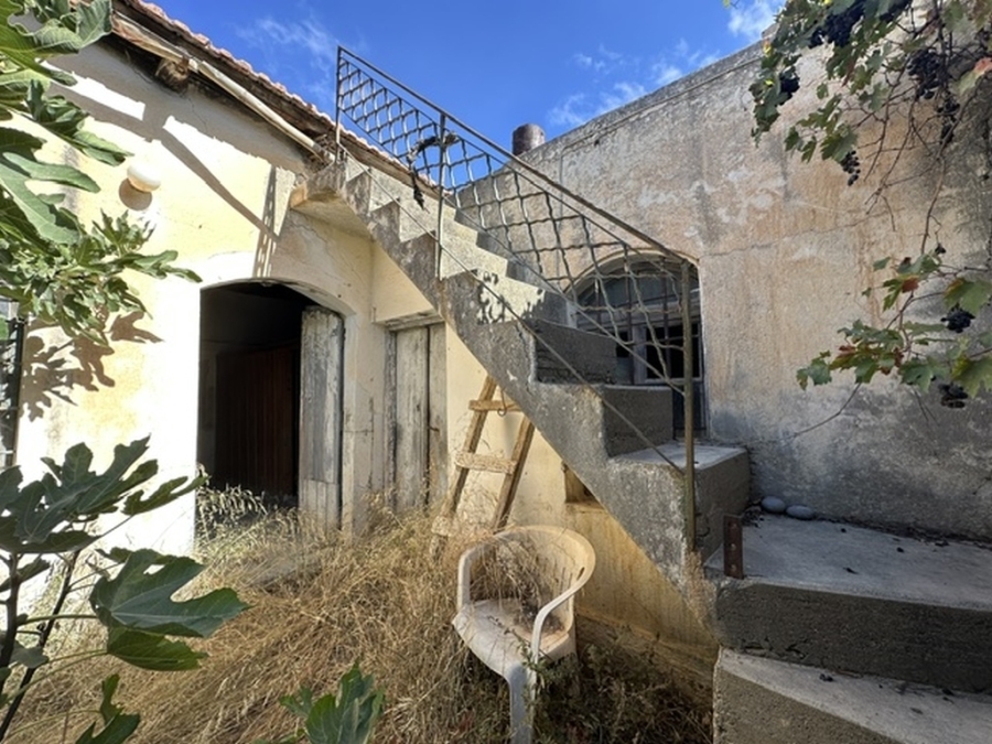 Traditional Cretan house  for sale in Limnes , Lassithiou 