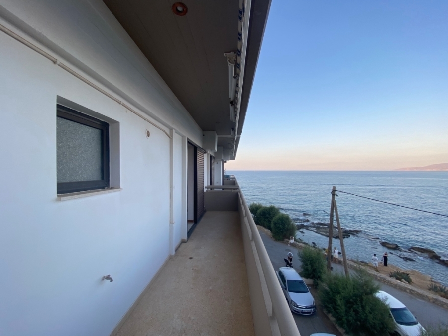 Seaside apartment for sale in Hersonissos 