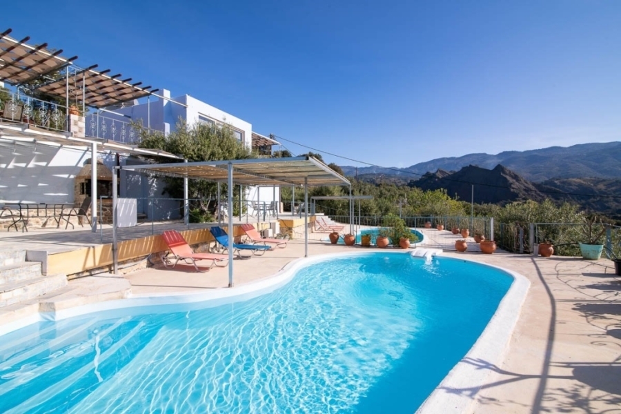 Beautiful residence for sale near Myrtos in Southern Crete 