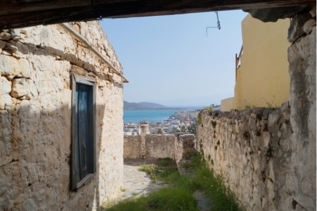 An old stone house for sale in Elounda 