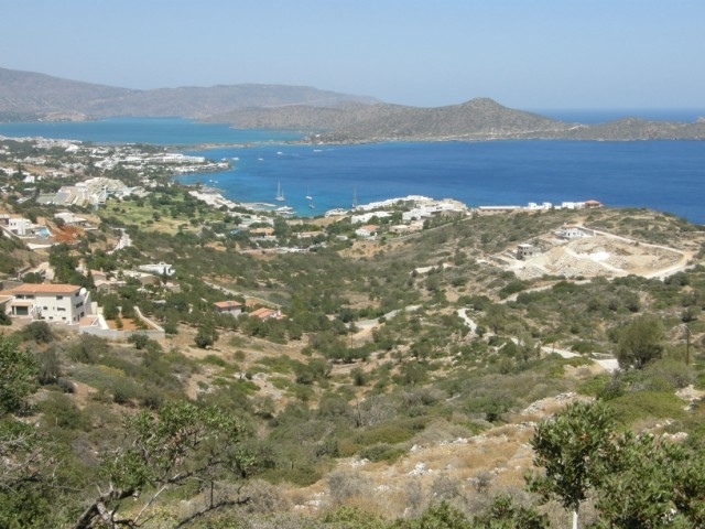 Building plot of 1.700m2 for sale in Elounda 