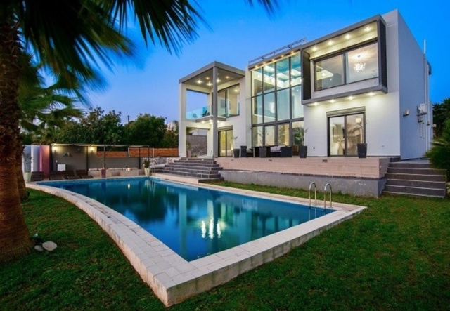 Luxury villa 300 m2 is available for sale in Chania, Crete 
