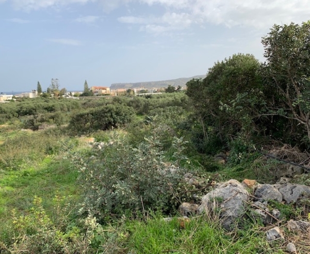 Buildable land of 20.457m2 for sale with sea views 