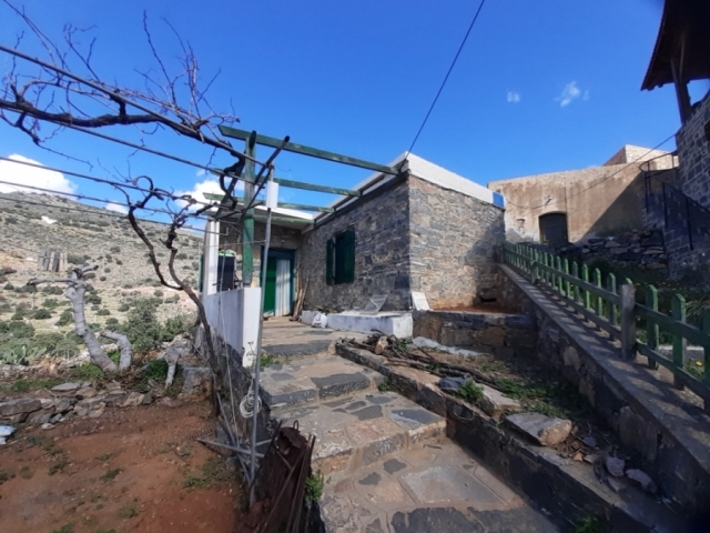Stone house for sale near Elounda 