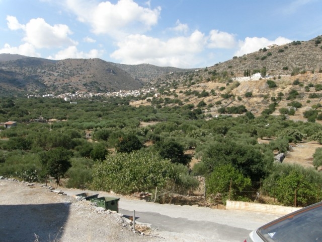 Plot of 600m2 for sale in Mavrikiano -  Elounda 