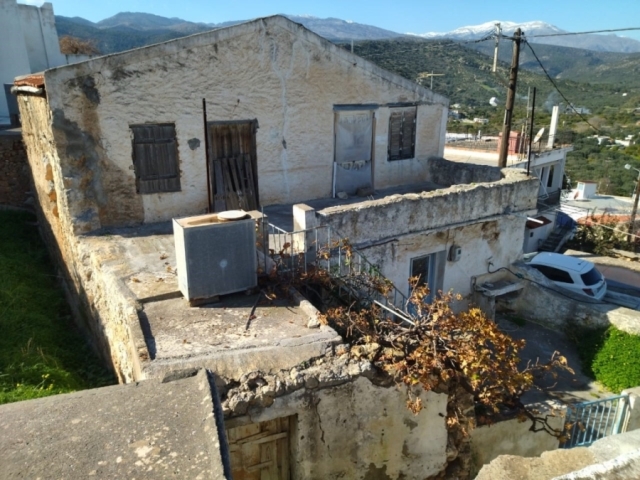Old two-storey house for sale  within of Kalo Chorio -Lassithiou 