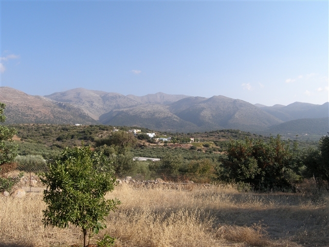 Plot of land for sale close to Sissi 