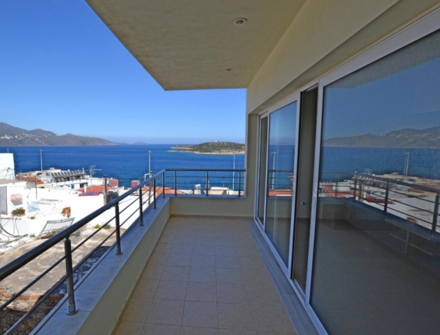 Fourth floor apartment with wonderful views in the central of Aghios Nikolaos 
