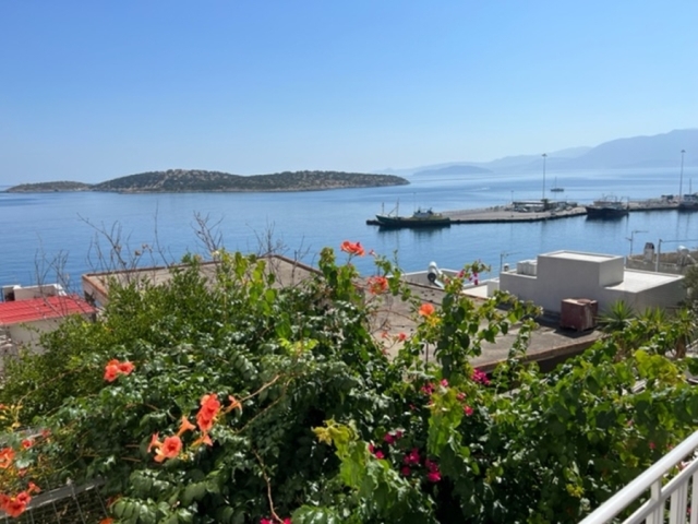Apartment with  spectacular view of the bay of Mirabello for sale 