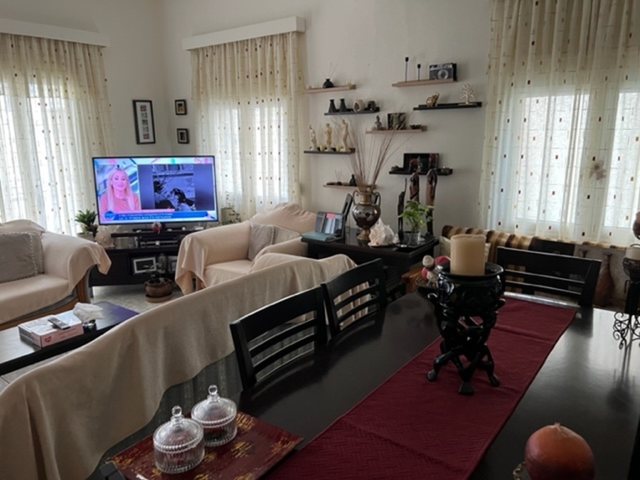 Corner ground floor apartment for sale in Neapoli, Lassithiou 