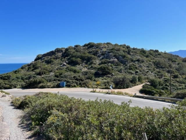 Plot 1650 m2 for sale in Vathi Agios Nikolaos 